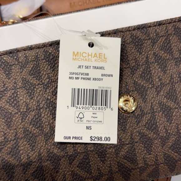 MICHAEL KORS Jet Set Travel Medium Phone Xbody Bag - Picture 7 of 16